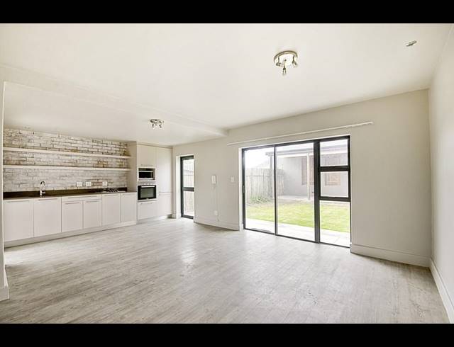 2 BEDROOM HOUSE RENTED IN CROSSWAYS FARM VILLAGE